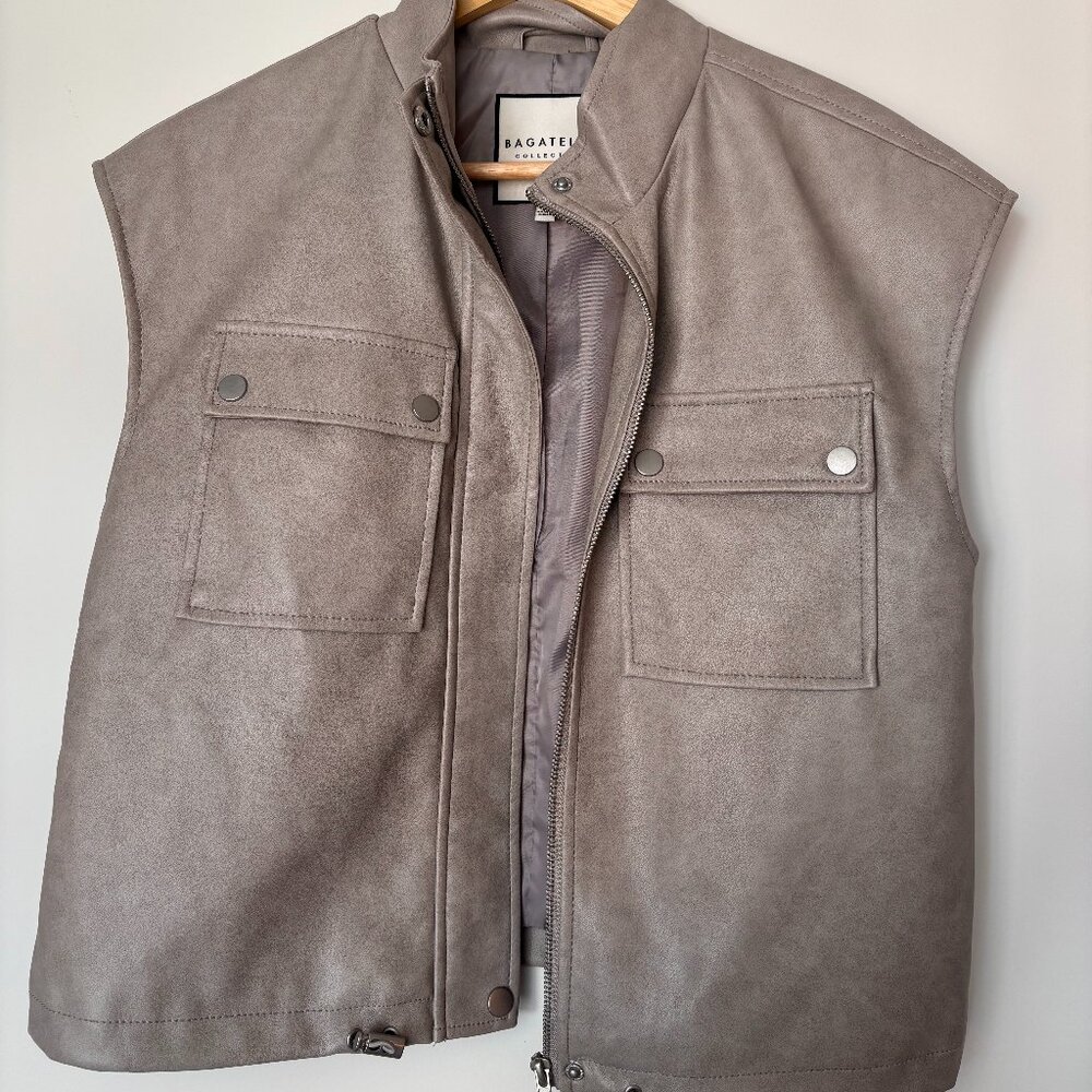 Bagatelle Collection Taupe Faux Leather Vest | Vegan Leather | Size Small
